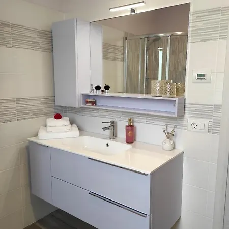 Lantgård Bianconiglio Monforte dʼAlba