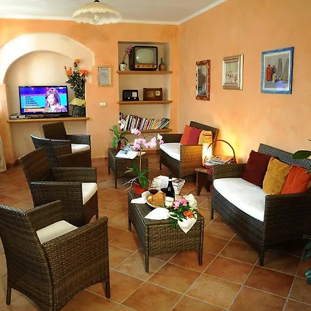 Lantgård Bianconiglio *