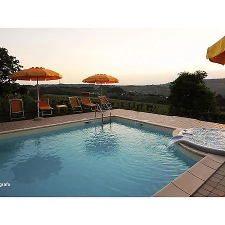 Bianconiglio * Monforte dʼAlba